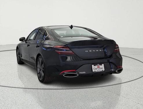 2022 Genesis G70 3.3T RWD