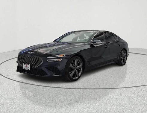 2022 Genesis G70 3.3T RWD