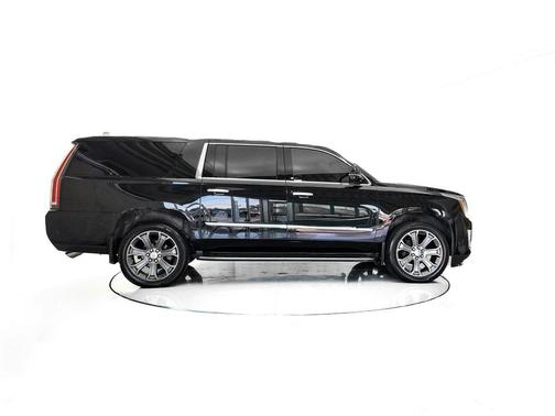 2020 Cadillac Escalade ESV Luxury