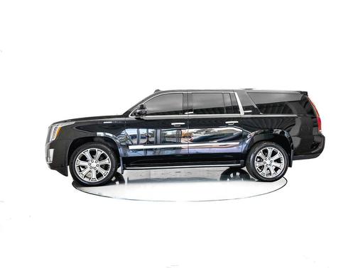 2020 Cadillac Escalade ESV Luxury