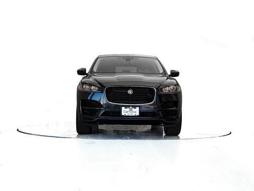 2018 Jaguar F-PACE 25t Premium
