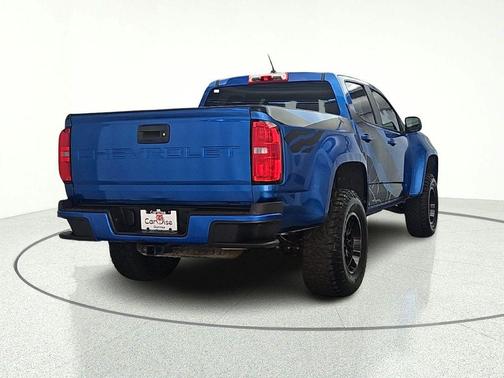 Bright Blue Metallic 2021 Chevrolet Colorado LT