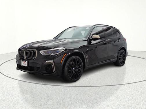 2020 BMW X5 M50i