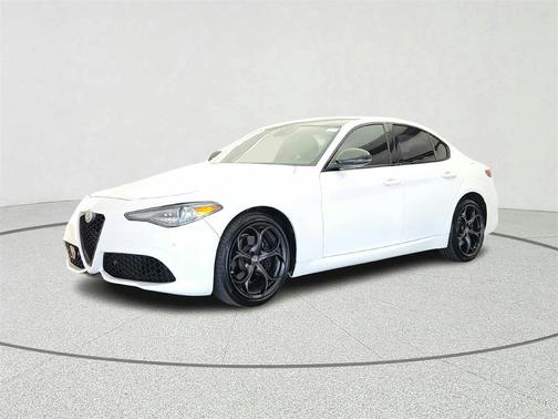 2018 Alfa Romeo Giulia Ti Sport