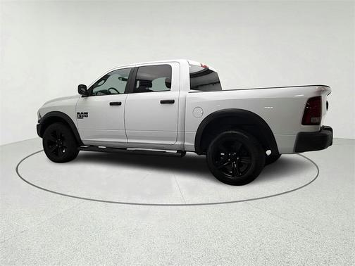 2023 RAM 1500 Classic Warlock Crew Cab 4x4 5'7' Box
