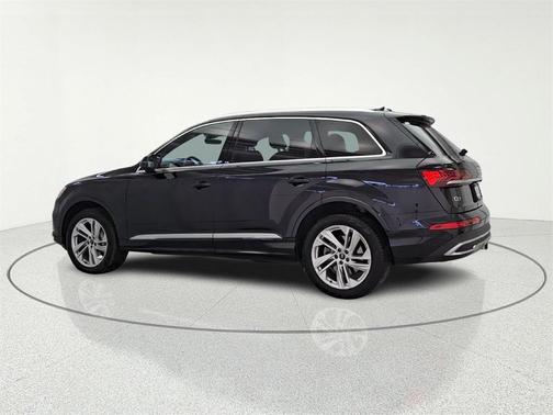 2021 Audi Q7 55 Premium Plus