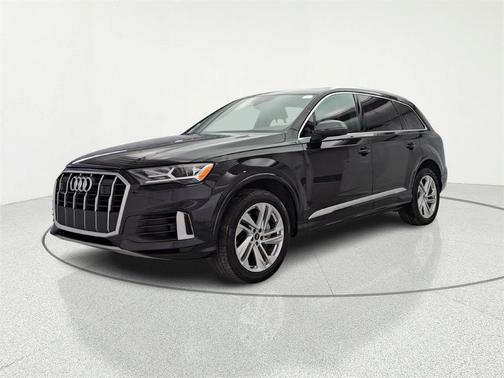2021 Audi Q7 55 Premium Plus