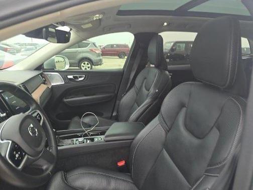 2019 Volvo XC60 T6 Inscription