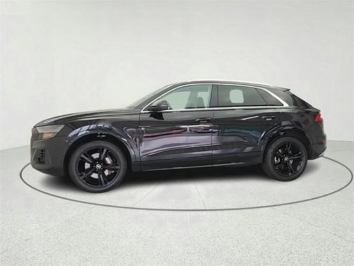 2023 Audi Q8 55 Premium