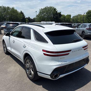 Alta White 2022 Genesis GV70 3.5T AWD Sport