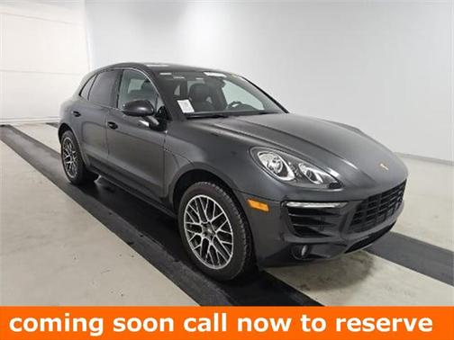 2018 Porsche Macan Base