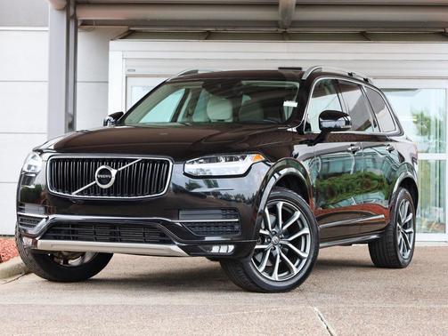 2019 Volvo XC90 T6 Momentum