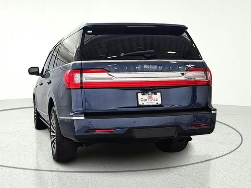 Blue Diamond Metallic 2019 Lincoln Navigator Reserve