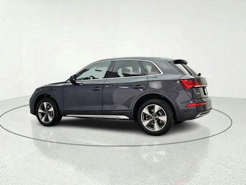 2023 Audi Q5 40 Premium Plus