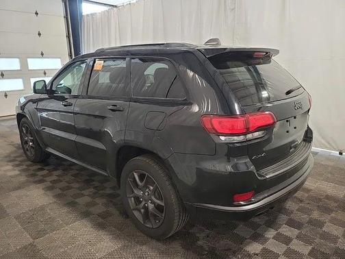 Diamond Black Crystal Pearlcoat 2020 Jeep Grand Cherokee Limited X