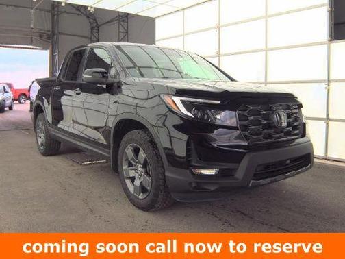 Crystal Black Pearl 2025 Honda Ridgeline TrailSport