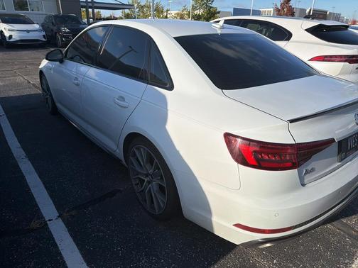 2019 Audi A4 2.0T Premium Plus