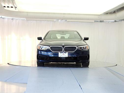 2020 BMW 530e xDrive iPerformance