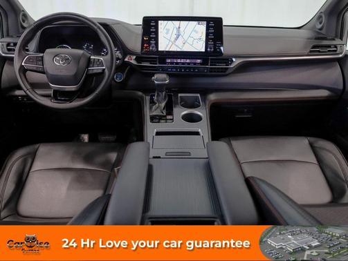 2021 Toyota Sienna XSE 7 Passenger