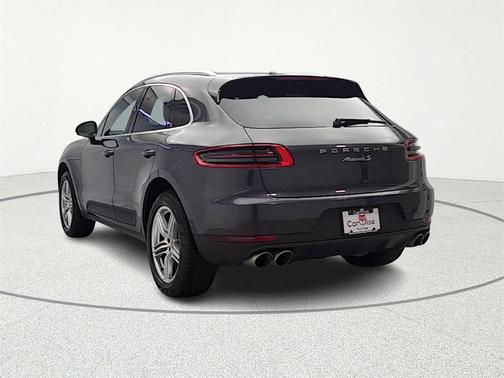 2017 Porsche Macan S