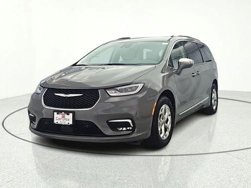 Ceramic Gray Clearcoat 2021 Chrysler Pacifica Limited