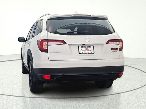 Platinum White Pearl 2022 Honda Pilot AWD TrailSport