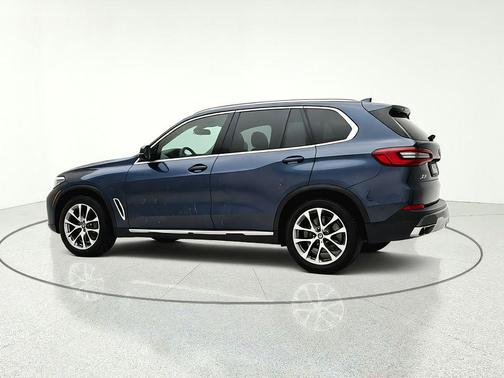 Arctic Gray Metallic 2020 BMW X5 xDrive40i