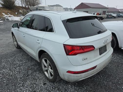 2018 Audi Q5 2.0T Tech Premium