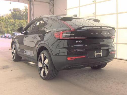 Black 2023 Volvo C40 Recharge Pure Electric Twin Ultimate