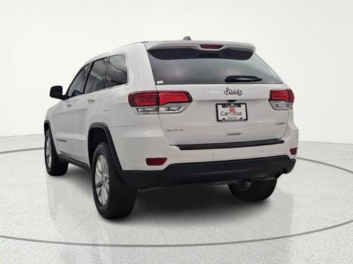 2022 Jeep Grand Cherokee Laredo