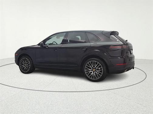 2021 Porsche Cayenne Cayenne