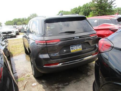 2024 Jeep Grand Cherokee 4xe Base