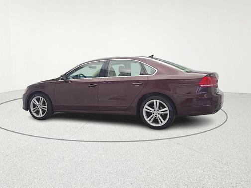 2014 Volkswagen Passat 2.0L TDI DSG SE w/Sunroof
