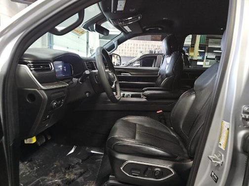 2023 Jeep Wagoneer L Series II 4x4