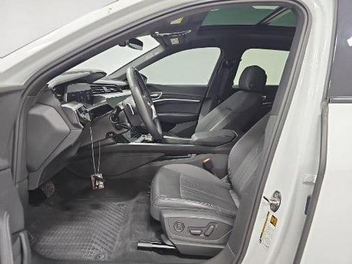 2023 Audi e-tron Premium Plus quattro
