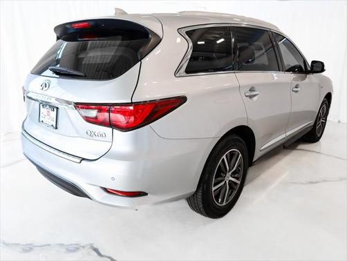 2019 INFINITI QX60 Luxe