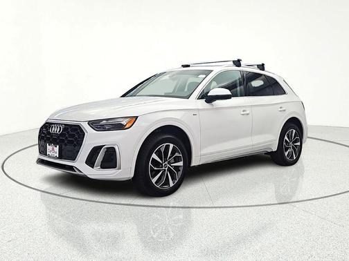 2023 Audi Q5 45 S line Premium Plus