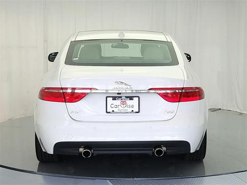 2017 Jaguar XF 35t Prestige