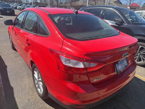 Race Red 2012 Ford Focus SE