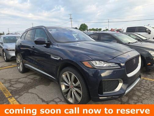 Dark Sapphire Metallic 2017 Jaguar F-PACE S