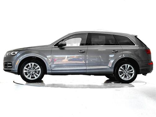 2017 Audi Q7 3.0T Premium