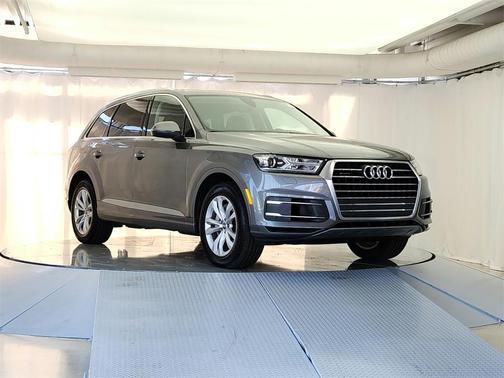 2017 Audi Q7 3.0T Premium