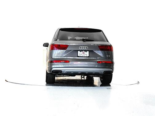 2017 Audi Q7 3.0T Premium