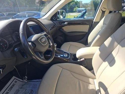 2017 Audi Q5 2.0T Premium Plus