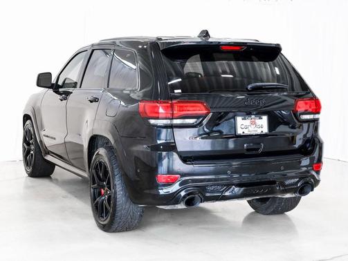 2019 Jeep Grand Cherokee SRT