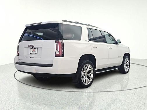 Summit White 2017 GMC Yukon SLT