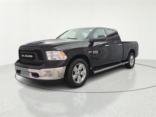 2017 RAM 1500 SLT