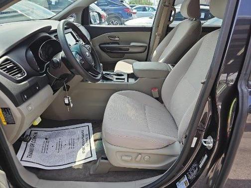 2019 Kia Sedona LX