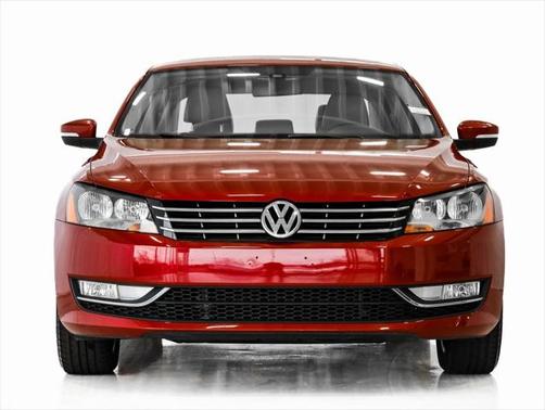 2015 Volkswagen Passat 1.8T Limited Edition