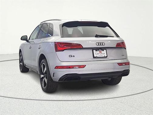 2022 Audi Q5 45 S line Premium Plus